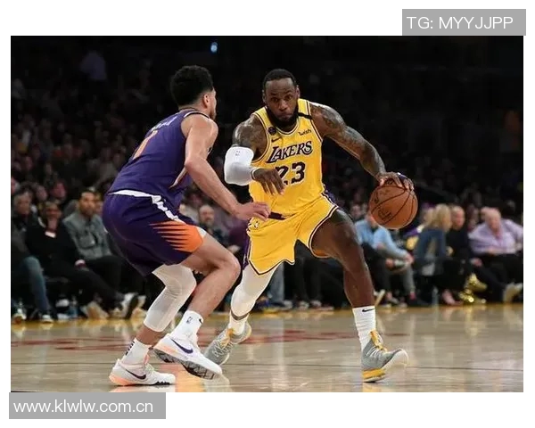 布劳恩上赛季快攻得分领跑联盟超越字母哥与詹姆斯的精彩表现 布劳恩上赛季快攻得分领跑联盟超越字母哥与詹姆斯的精彩表现