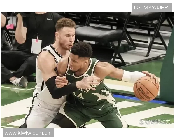 字母哥展望未来五年冲击得分榜前列并透露可能再添四个孩子的计划