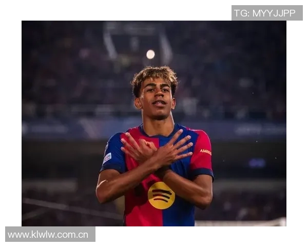 弗罗因德盛赞凯恩为超级巨星亚马尔的崛起令人惊叹不已 弗罗因德盛赞凯恩为超级巨星亚马尔的崛起令人惊叹不已